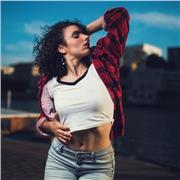 Professeur de danse house / Atelier danse bien être